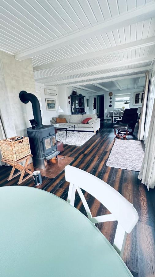 Nyhus, Dragsmur, Mols Knebel Luaran gambar