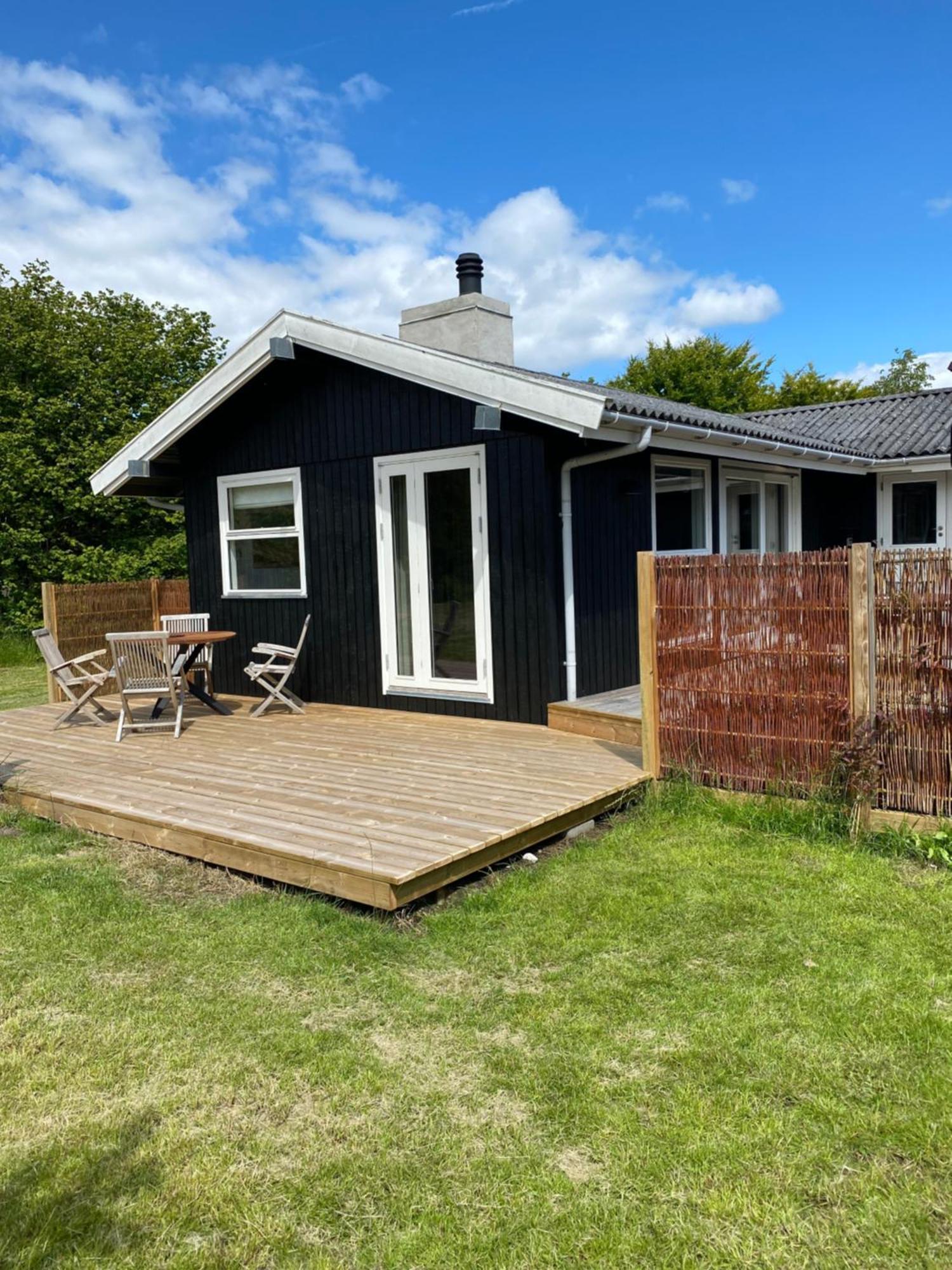 Nyhus, Dragsmur, Mols Knebel Luaran gambar